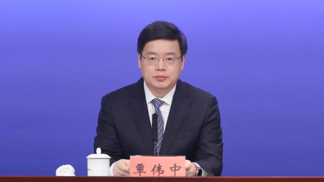 推进全面深化前海深港现代服务业合作区改革开放
